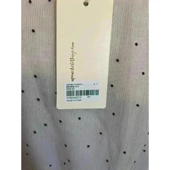 Woven Polka Dot Top - Picture 5 of 5